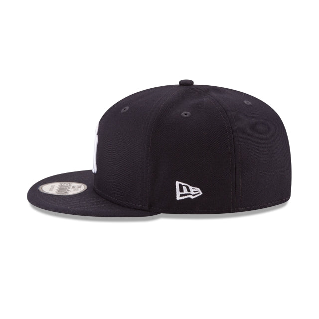 New York Yankees Team Color Basic 9FIFTY Snapback Hat